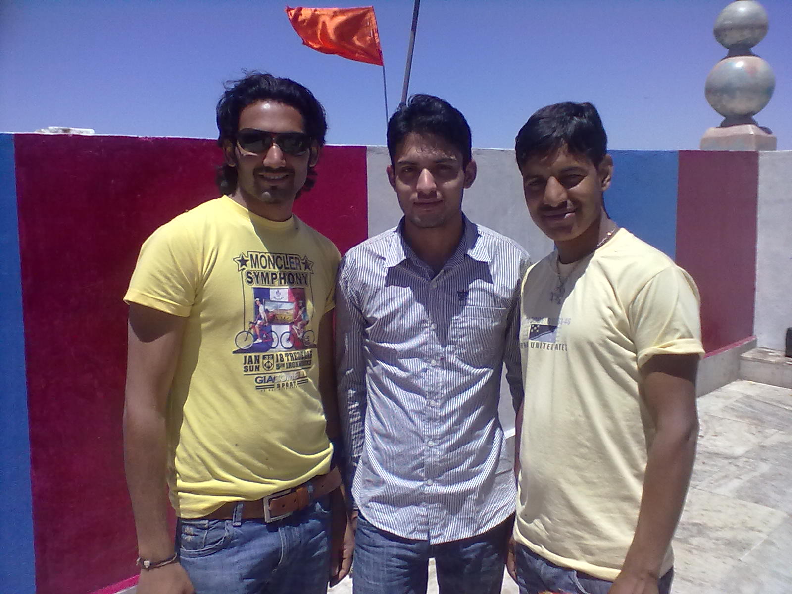 Shikari Devi Hills Journey 2012 - Inder Singh , Gulab and Sanjay
