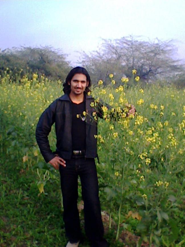 Inder Singh on Field