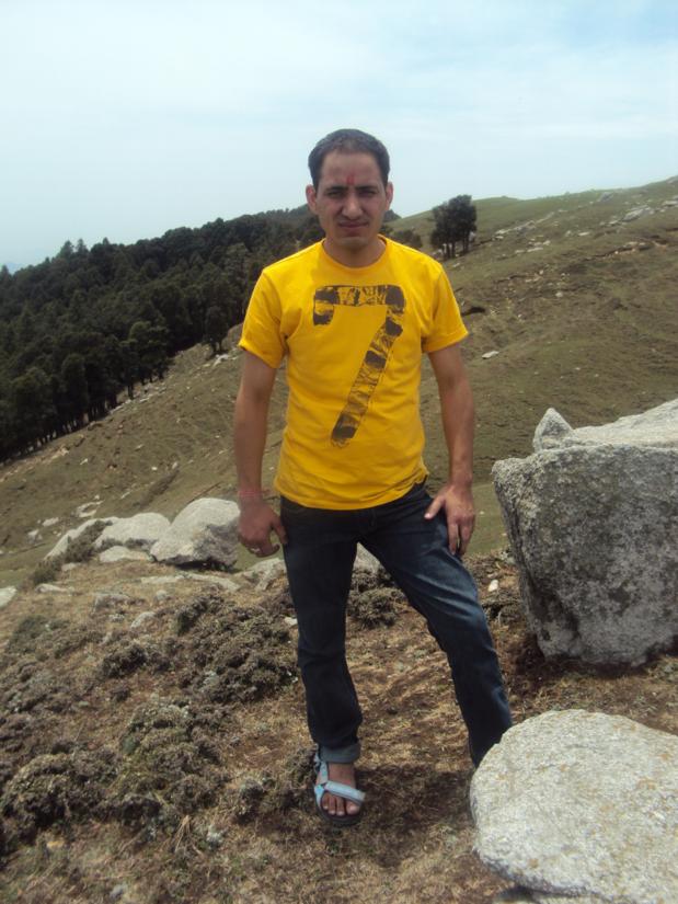 Jivan lal On Tracking from Kamrunag to Shikari devi
