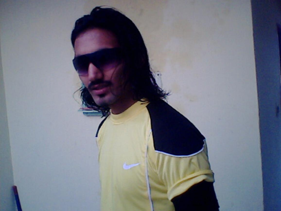 inder Singh getting ready