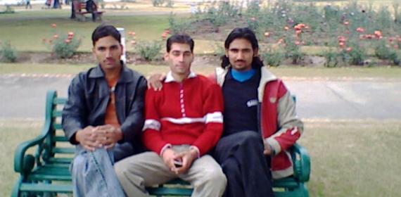 Durga ram Ashok Thakur And inder Singh 17 park chandigarh rose garden