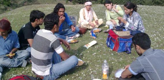 Lunch Party On Hills Of Shikari Devi By Himalayan Group