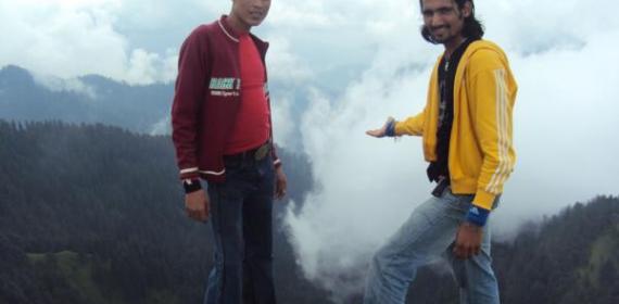 2850 meters heigh Hilly Place Touching the clouds shikari mata mandi Himachal